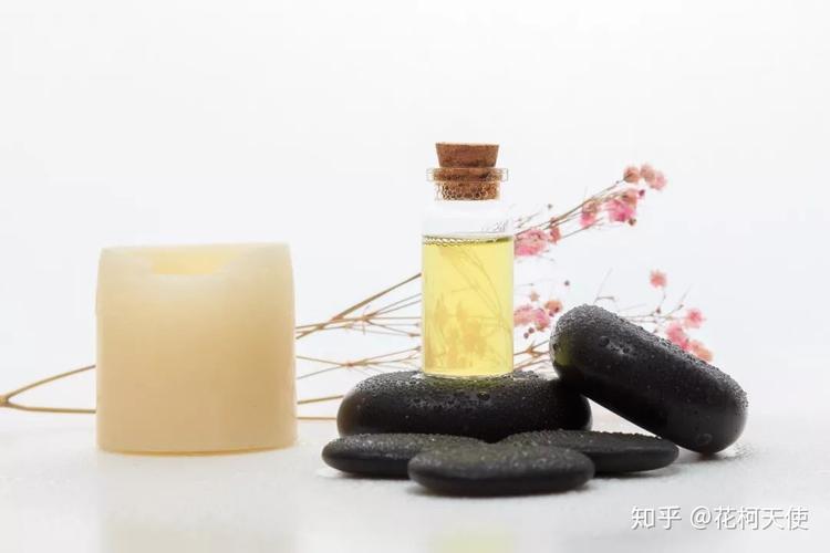 化妝品中的香精與香料有什么區(qū)別嗎