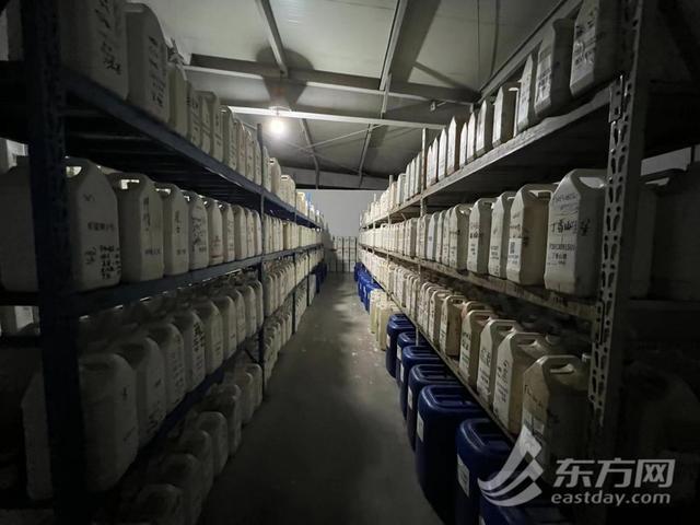 聚焦315 | “香精大米”香料企業(yè)并無(wú)相關(guān)生產(chǎn)資質(zhì) 執(zhí)法人員:正在查香料去向