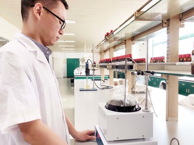 上海華寶孔雀香精